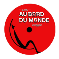 Café Au Bord du Monde